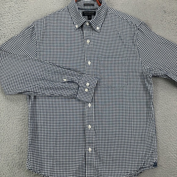 Banana Republic Untucked Organic Cotton Shirt Mens Medium Blue Check Button Down